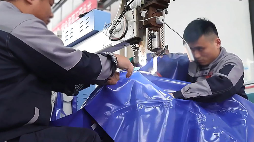 Workers with 10 years of experience